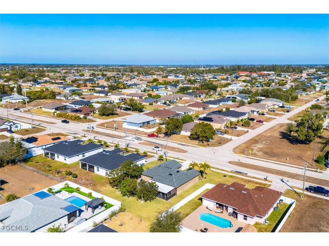 1826 SW Trafalgar Parkway Cape Coral FL 33991 2026005789 image45