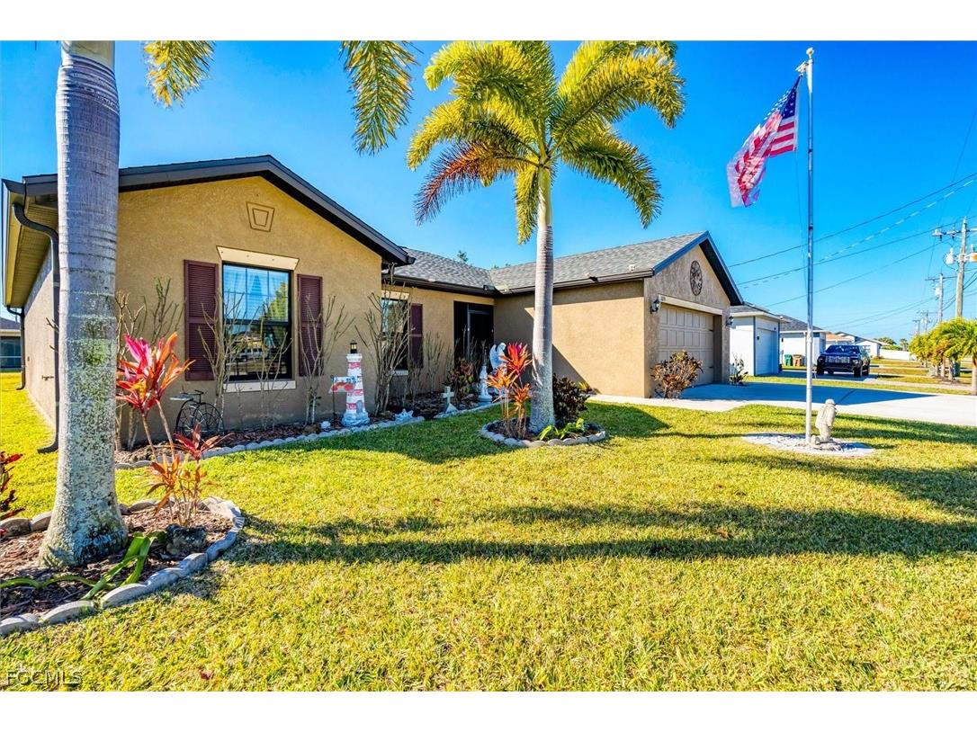 1826 SW Trafalgar Parkway Cape Coral FL 33991 2026005789 image7