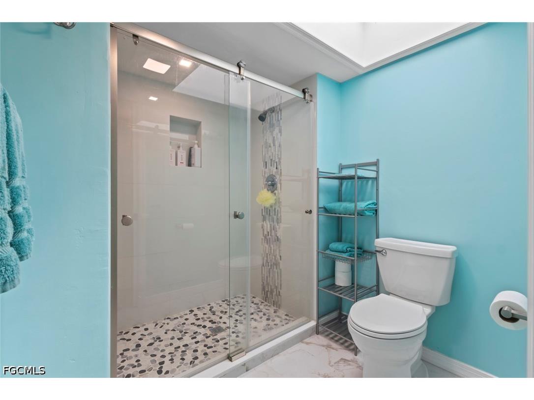18260 Deep Passage Lane Fort Myers Beach FL 33931 2026016415 image18