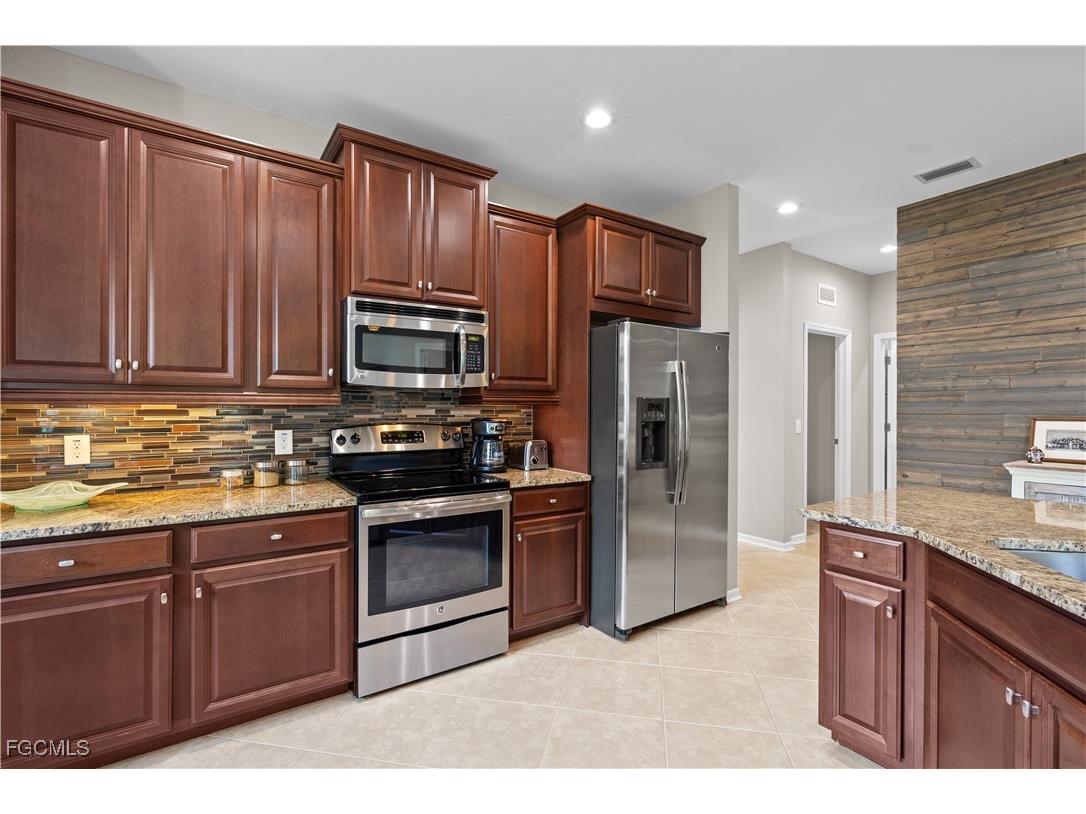 18261 Creekside Preserve Loop #202 Fort Myers FL 33908 2026000010 image13