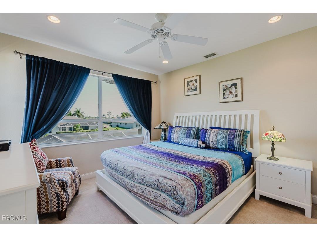 1827 SE 12th Street Cape Coral FL 33990 2025010232 image11