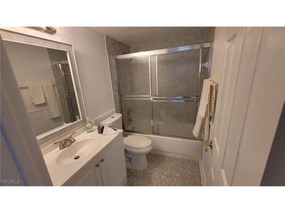 1827 SE 41st Street #1D Cape Coral FL 33904 2025014594 image22