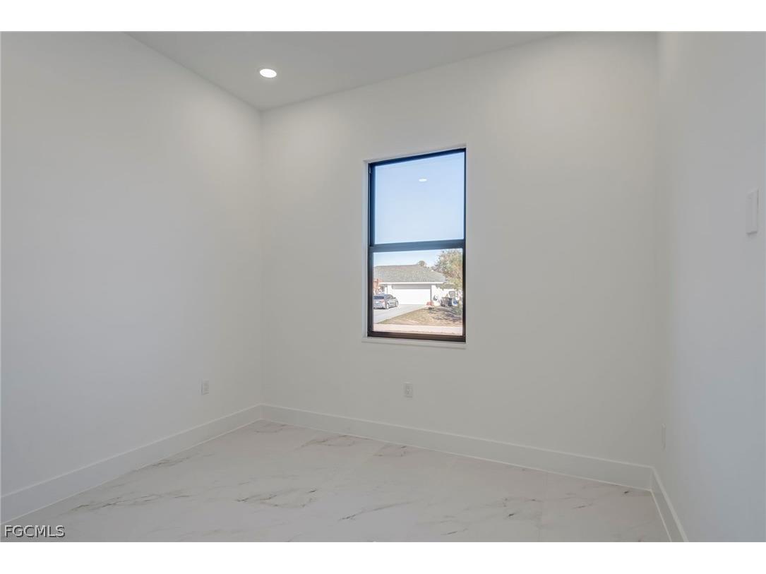 1827 Tomaso Avenue Lehigh Acres FL 33972 2026009574 image18