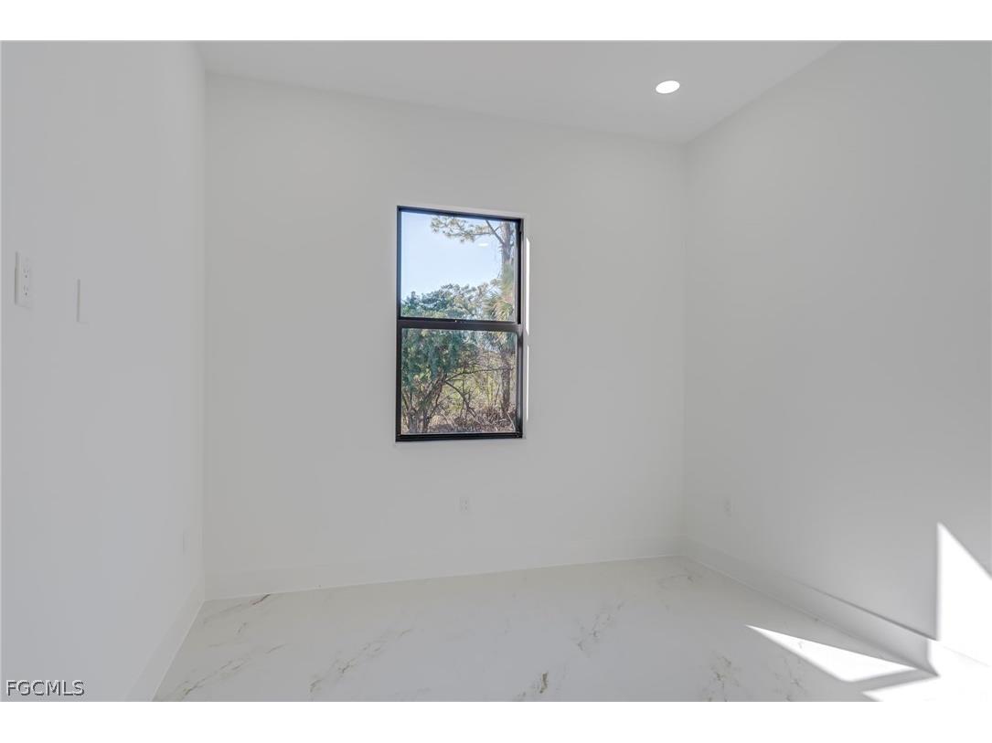 1827 Tomaso Avenue Lehigh Acres FL 33972 2026009574 image21