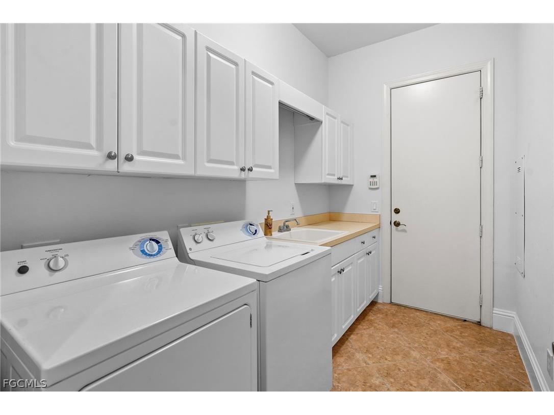 18271 Parkside Greens Drive Fort Myers FL 33908 2026011923 image47