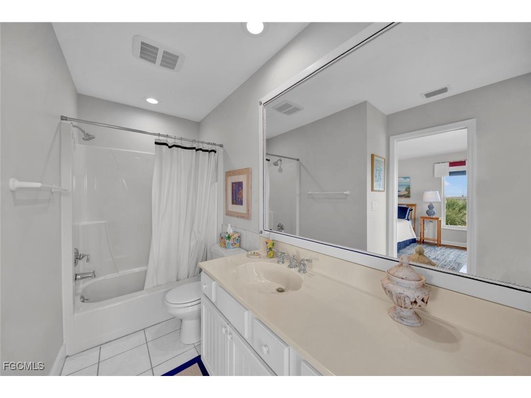 1828 Buckthorn Lane Sanibel FL 33957 2026001752 image13