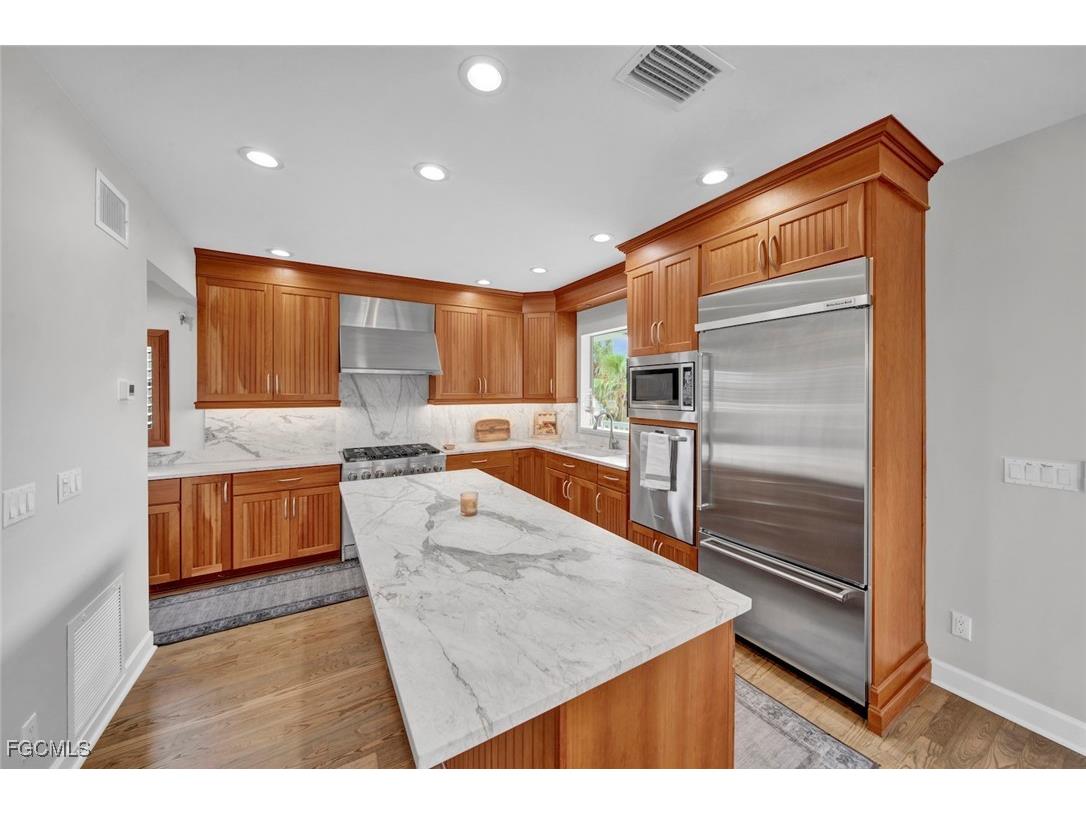 1828 Buckthorn Lane Sanibel FL 33957 2026001752 image7