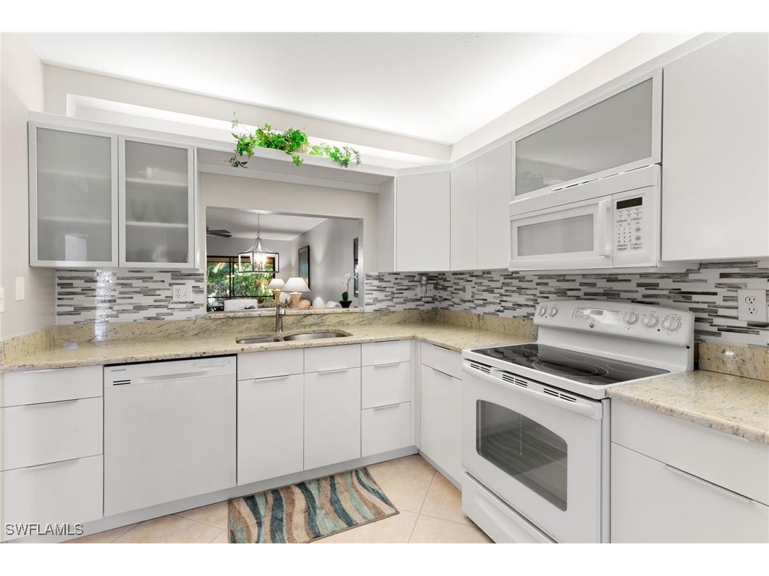 1828 Kings Lake Boulevard #103 Naples FL 34112 225084423 image14