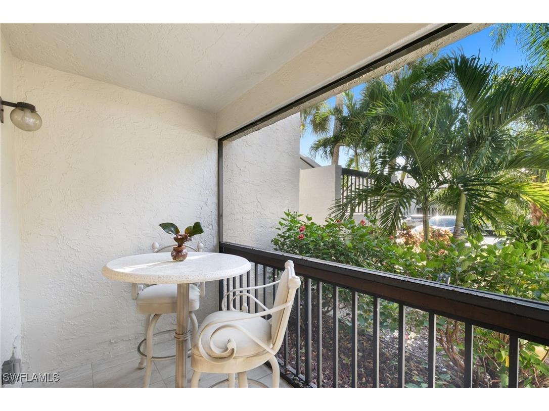 1828 Kings Lake Boulevard #103 Naples FL 34112 225084423 image5