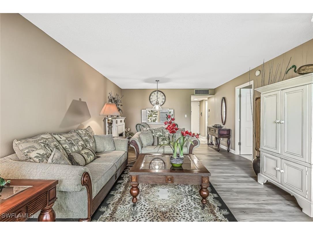1828 Pine Valley Drive #101 Fort Myers FL 33907 224077326 image9