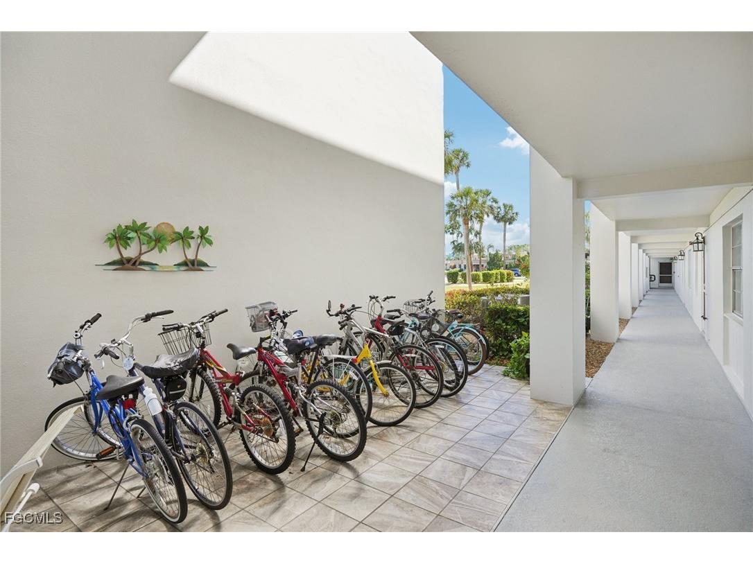 1828 Pine Valley Drive #109 Fort Myers FL 33907 2025012843 image35