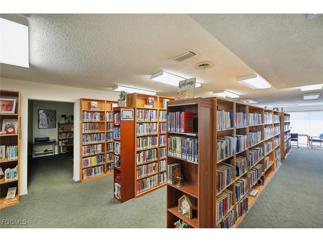 1828 Pine Valley Drive #109 Fort Myers FL 33907 2025012843 image38