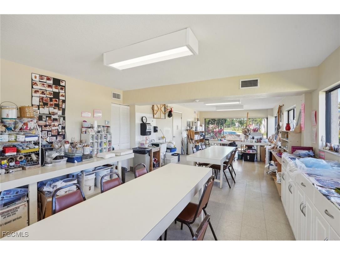 1828 Pine Valley Drive #109 Fort Myers FL 33907 2025012843 image39