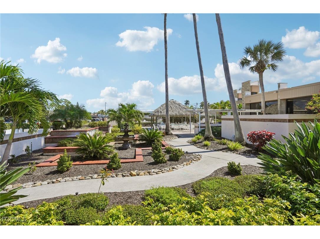 1828 Pine Valley Drive #109 Fort Myers FL 33907 2025012843 image41