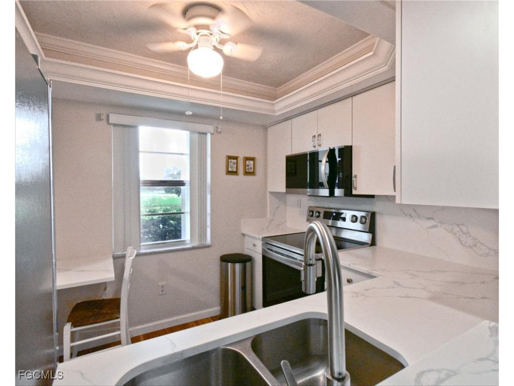1828 Pine Valley Drive #109 Fort Myers FL 33907 2025012843 image6