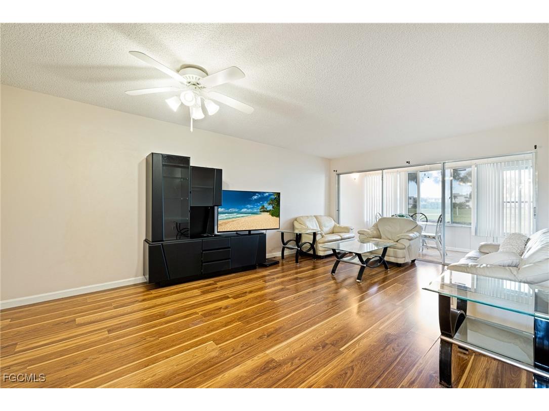 1828 Pine Valley Drive #109 Fort Myers FL 33907 2025012843 image9