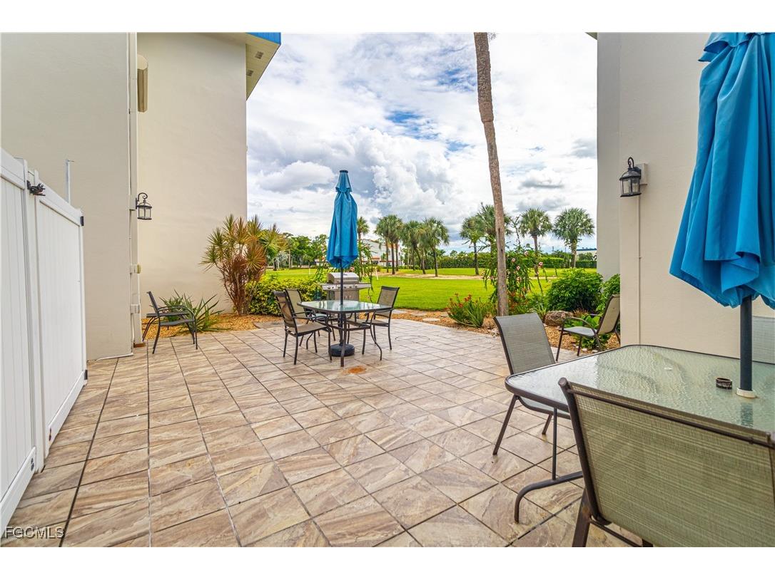 1828 Pine Valley Drive #110 Fort Myers FL 33907 2025013985 image11