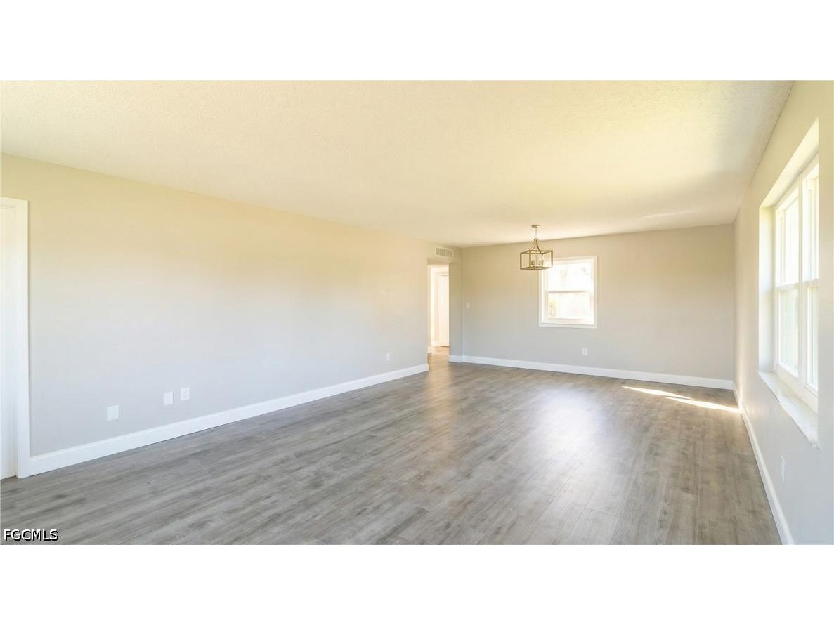 1828 Pine Valley Drive #112 Fort Myers FL 33907 2026017798 image3