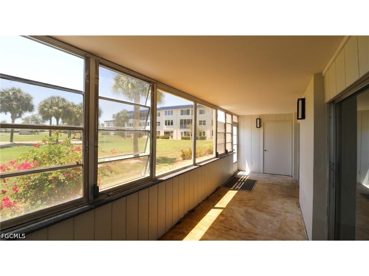 1828 Pine Valley Drive #112 Fort Myers FL 33907 2026017798 image8