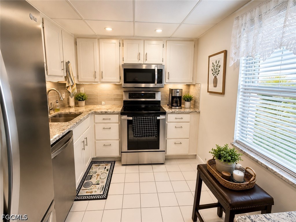 1828 Pine Valley Drive #201 Fort Myers FL 33907 2026025449 image2