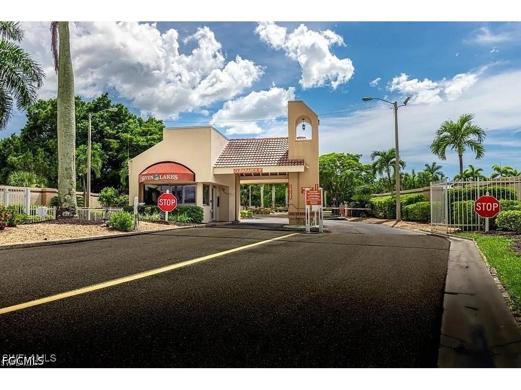 1828 Pine Valley Drive #201 Fort Myers FL 33907 2026025449 image24