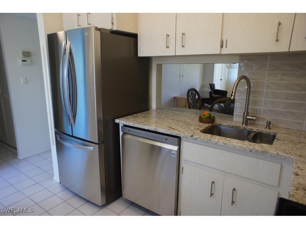 1828 Pine Valley Drive #201 Fort Myers FL 33907 225058343 image4