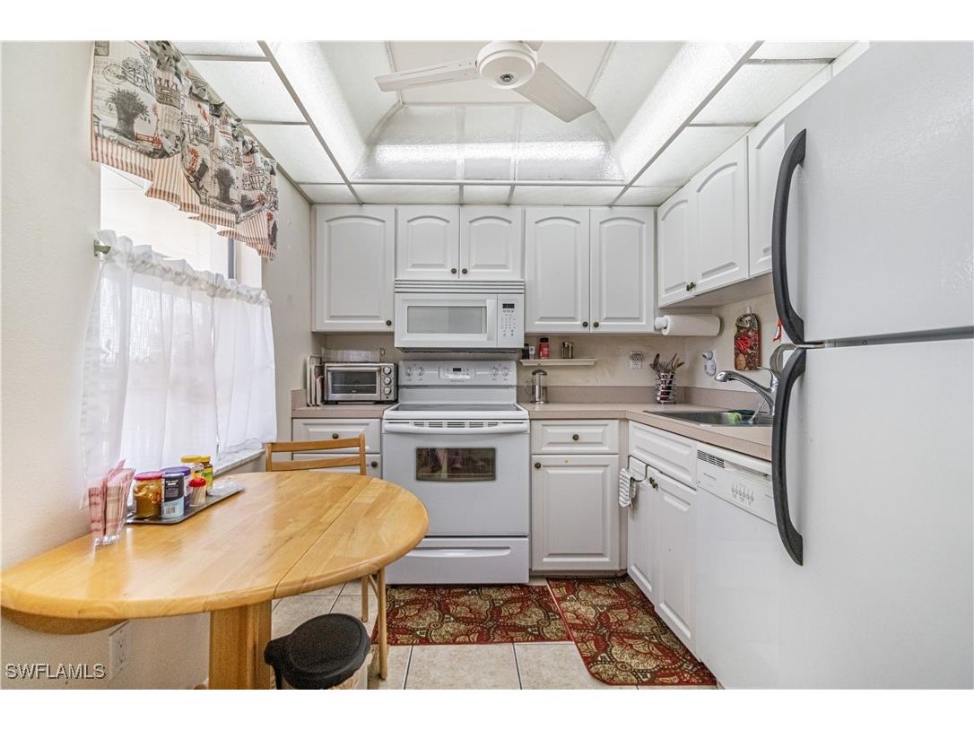 1828 Pine Valley Drive #309 Fort Myers FL 33907 225010877 image2