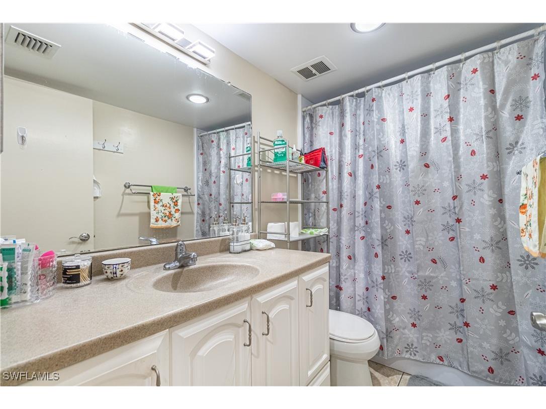1828 Pine Valley Drive #309 Fort Myers FL 33907 225010877 image9