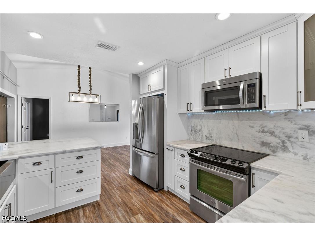 1828 SW 18th Terrace Cape Coral FL 33991 2026015151 image10