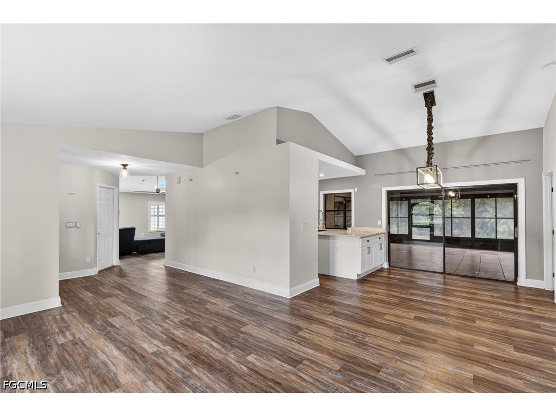 1828 SW 18th Terrace Cape Coral FL 33991 2026015151 image7