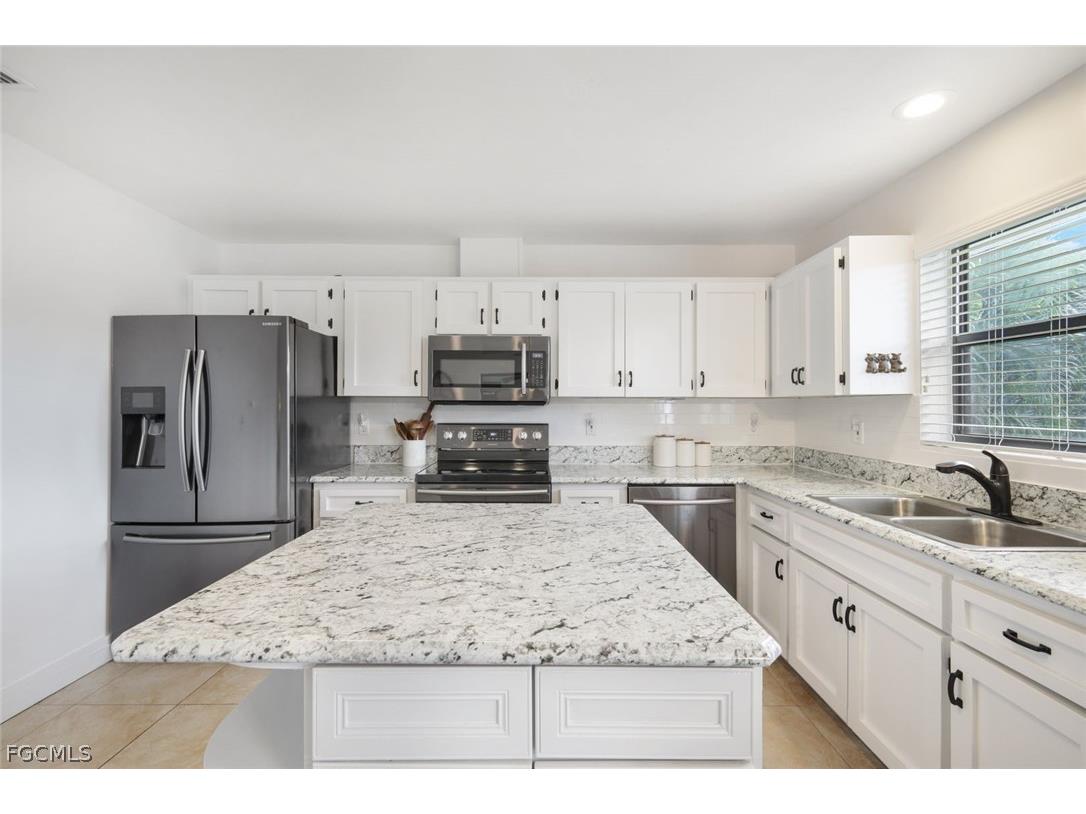 1828 SW 47th Street Cape Coral FL 33914 2026011593 image8