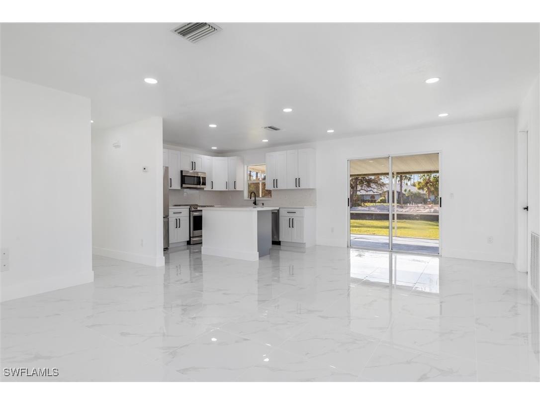 18289 Eblis Avenue Port Charlotte FL 33948 224087270 image6