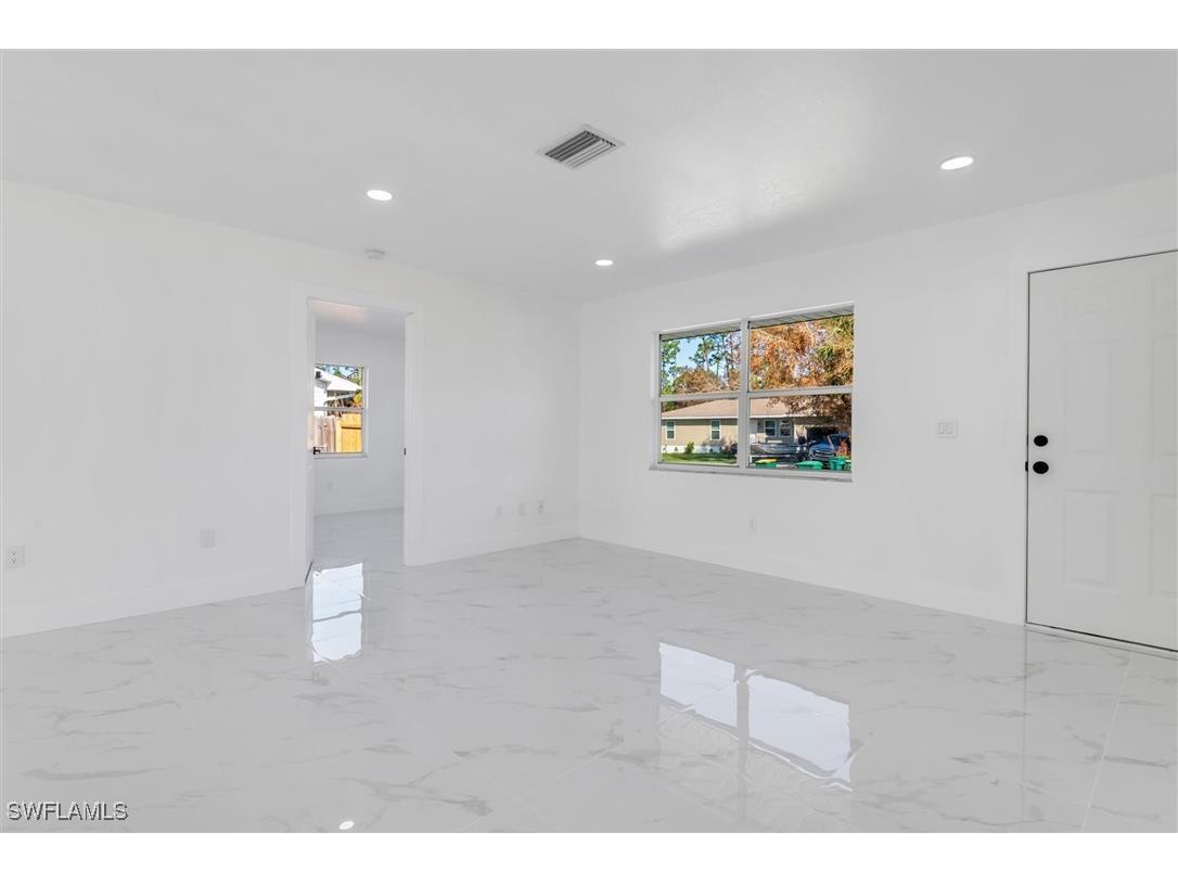 18289 Eblis Avenue Port Charlotte FL 33948 224087270 image8