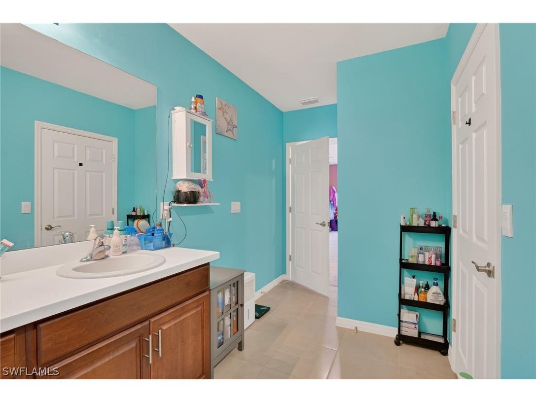 1829 NW 15th Street Cape Coral FL 33993 226008709 image25