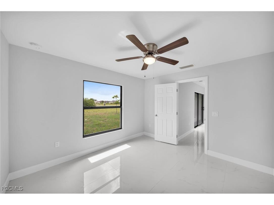 1829 NW 7th Place Cape Coral FL 33993 2025017601 image11