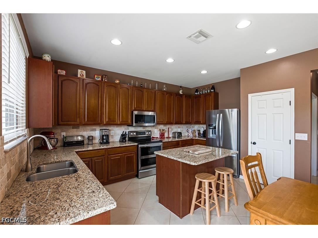 18290 Pine Nut Court Lehigh Acres FL 33972 2026022071 image33