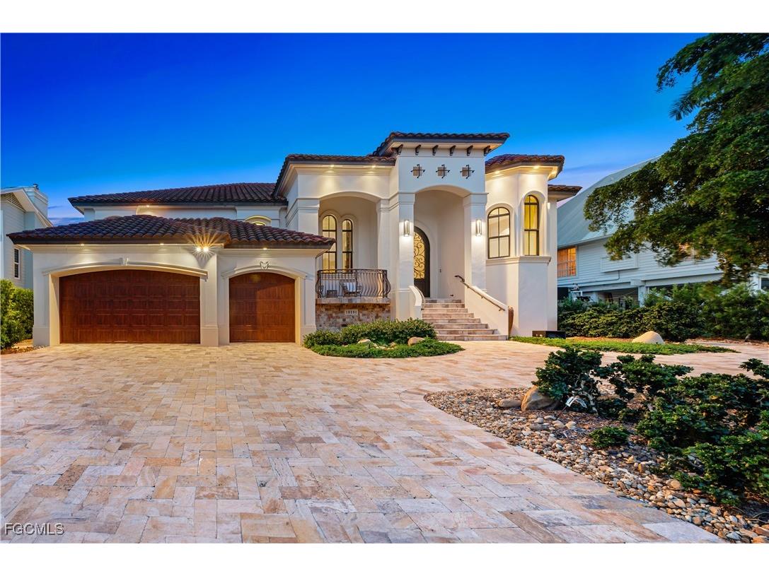 18291 Deep Passage Lane Fort Myers Beach FL 33931 2025015562 image1