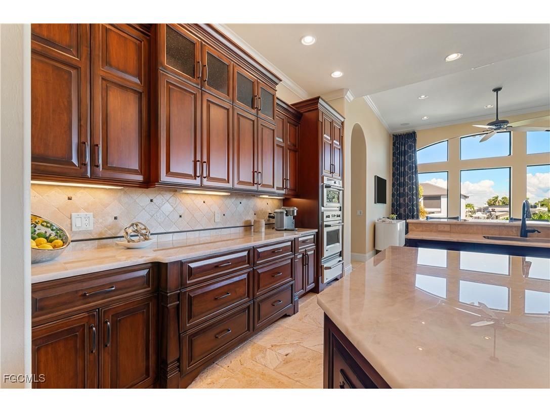 18291 Deep Passage Lane Fort Myers Beach FL 33931 2025015562 image13