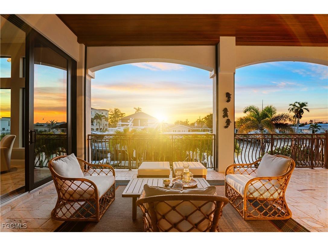 18291 Deep Passage Lane Fort Myers Beach FL 33931 2025015562 image21