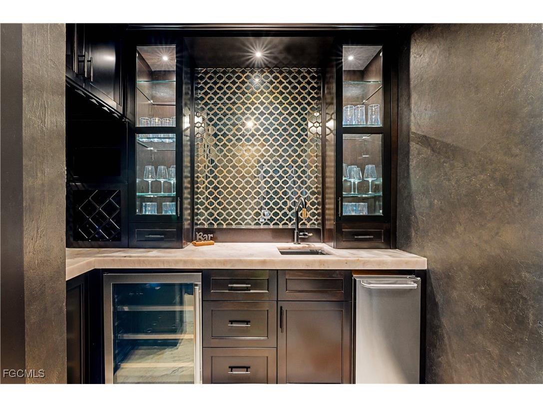 18291 Deep Passage Lane Fort Myers Beach FL 33931 2025015562 image37