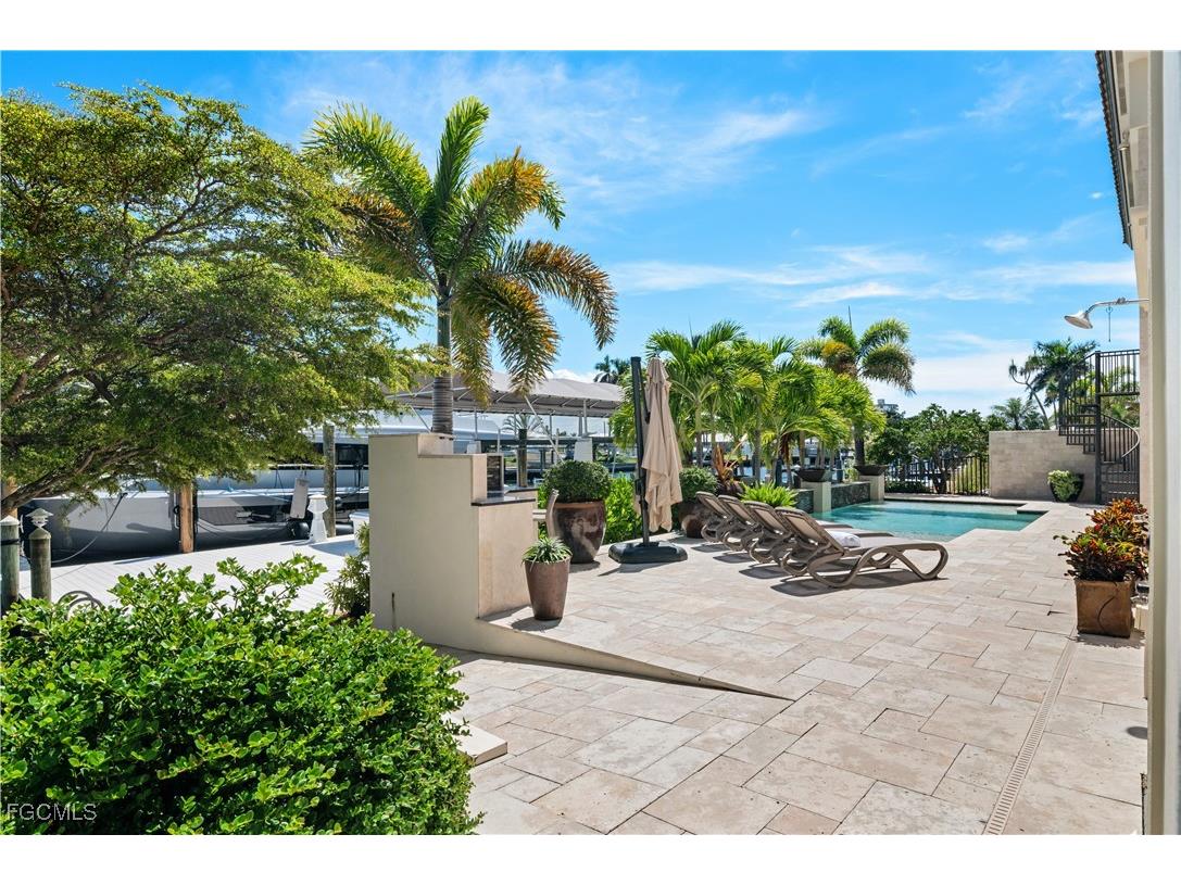 18291 Deep Passage Lane Fort Myers Beach FL 33931 2025015562 image43