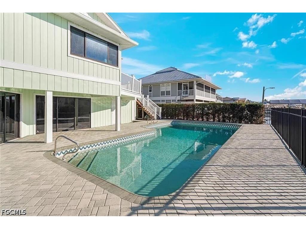 18292 Deep Passage Lane Fort Myers Beach FL 33931 2026016683 image5