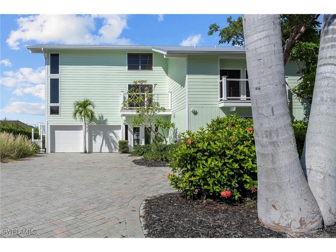 18292 Deep Passage Lane Fort Myers Beach FL 33931 225076006 image1