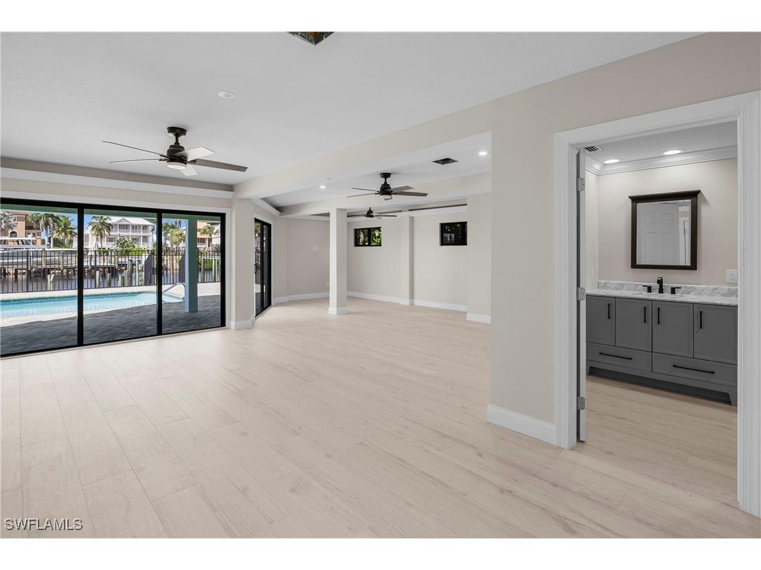 18292 Deep Passage Lane Fort Myers Beach FL 33931 225076006 image11