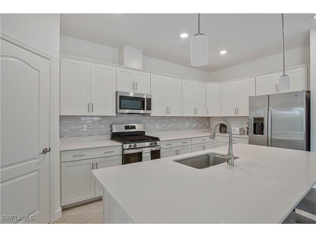 18293 Ridgeline Drive Estero FL 33928 225079096 image5