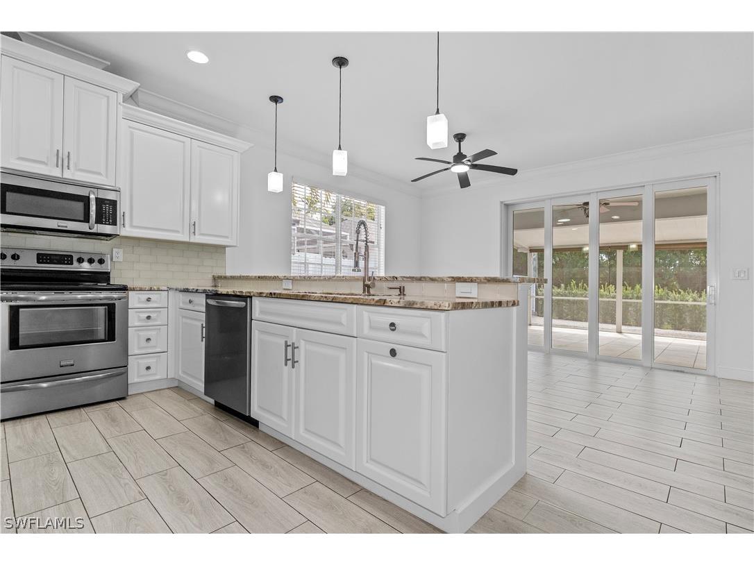 183 7th Street Naples FL 34113 226008097 image14