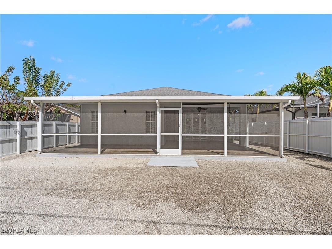 183 7th Street Naples FL 34113 226008097 image38