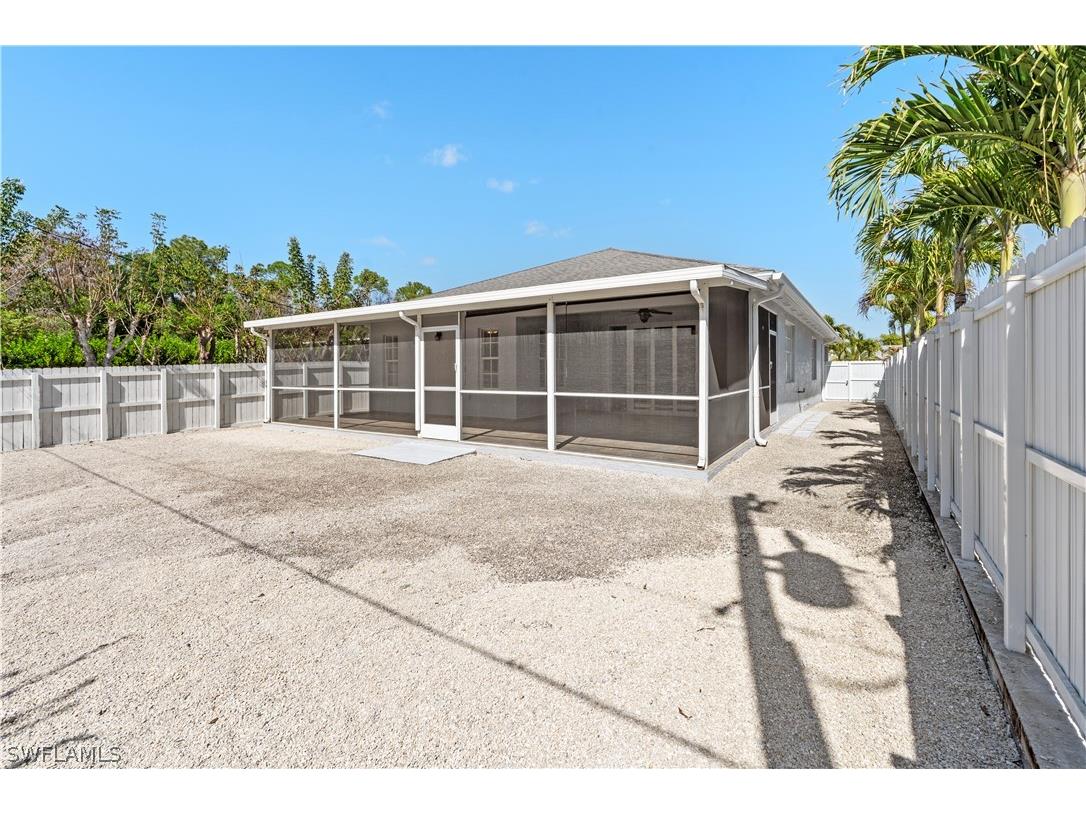 183 7th Street Naples FL 34113 226008097 image39