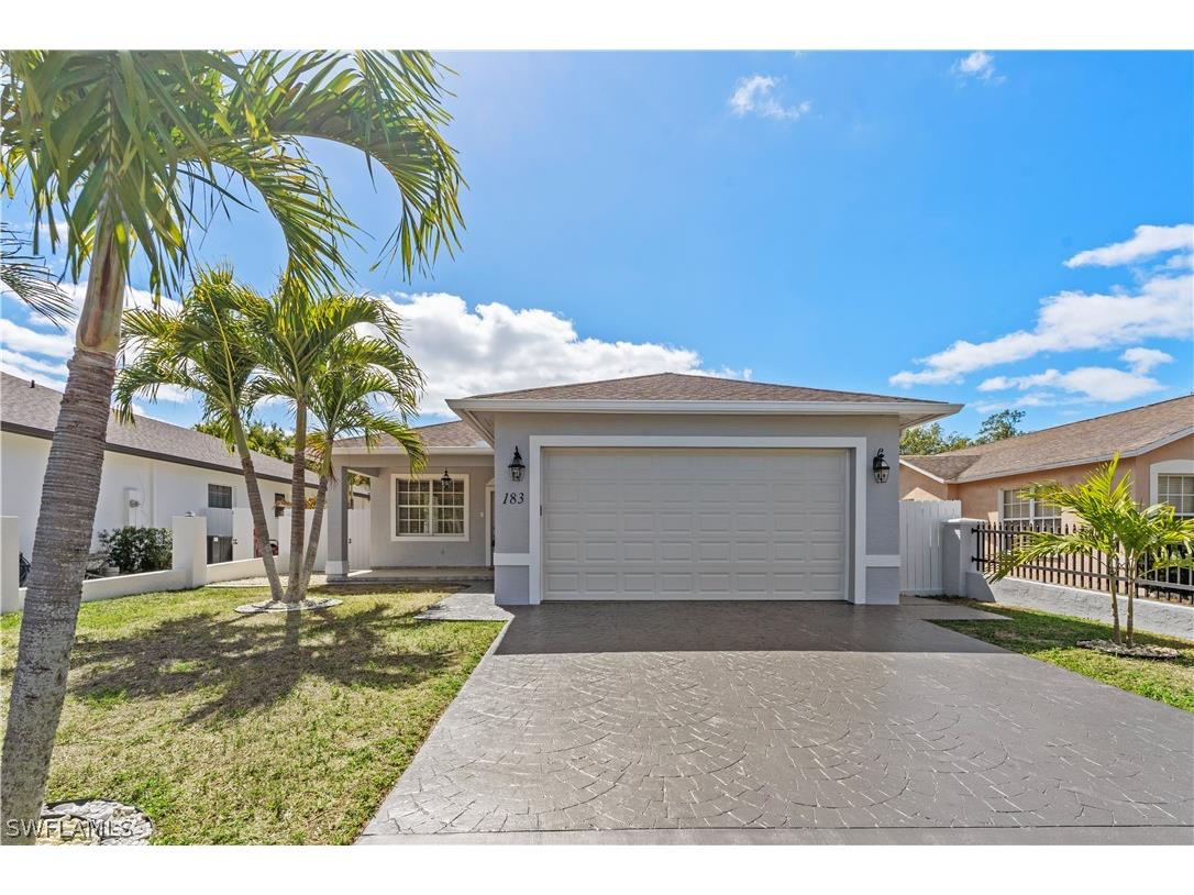 183 7th Street Naples FL 34113 226008097 image4