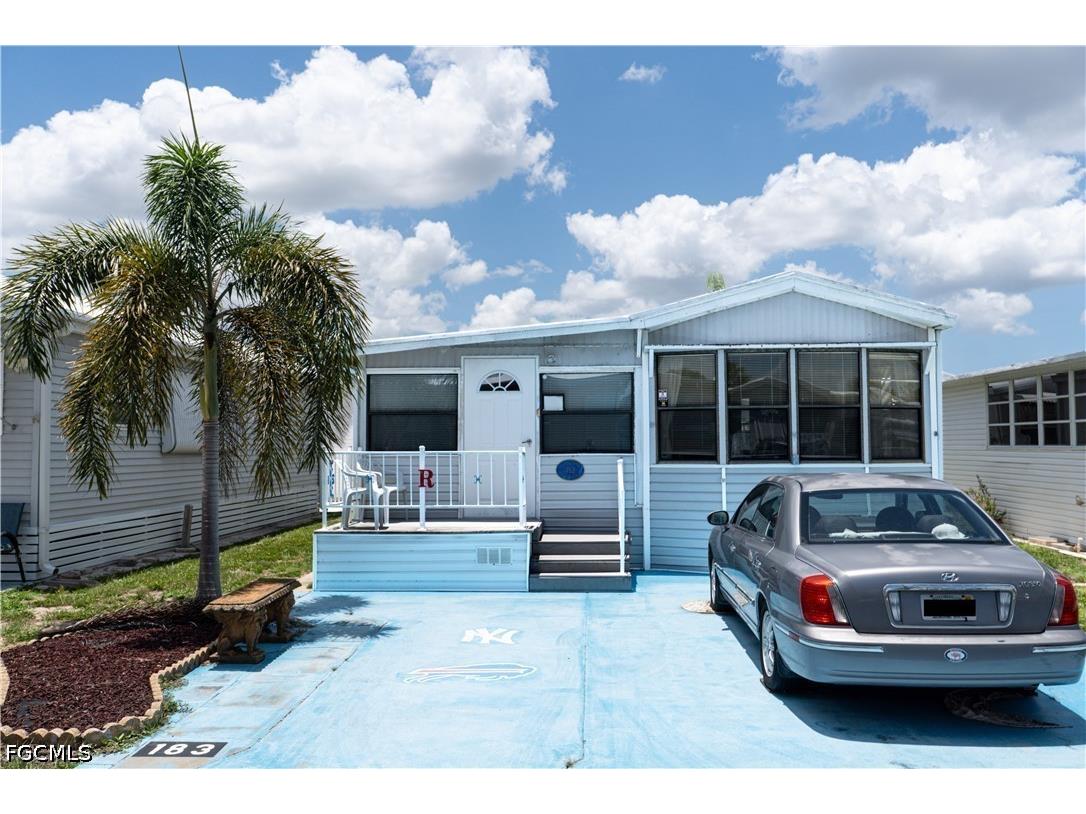 183 Caravan Circle North Fort Myers FL 33903 2026031231 image1
